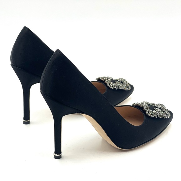 Manolo Blahnik Hangisi 105 Embellished Satin Pumps - Picture 3 of 9